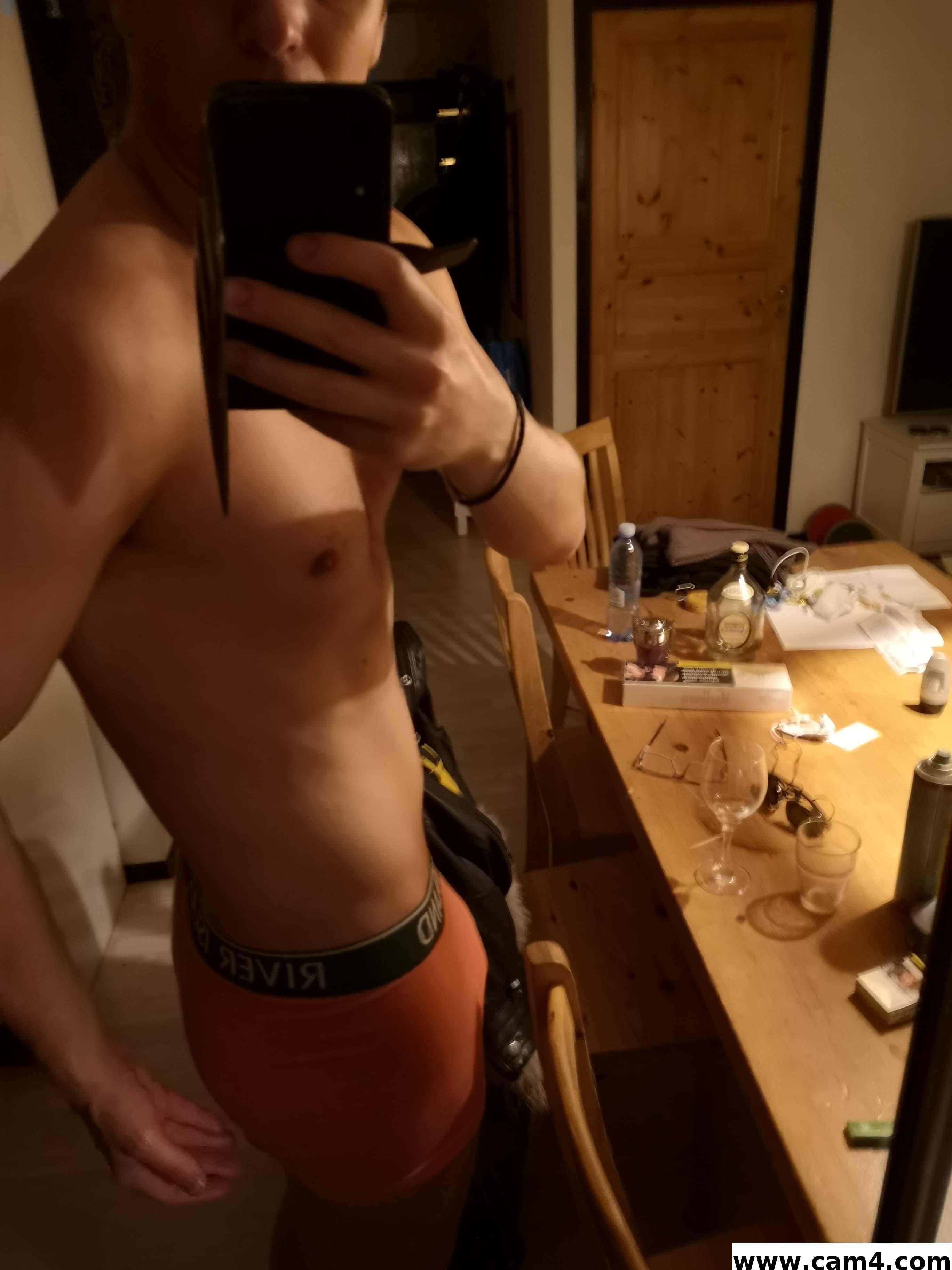 gummiplutt live from Sweden