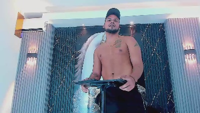 handsome_boys22 live from Colombia
