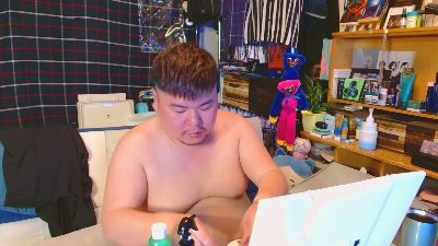 hirochan0630 live from Japan