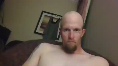 hornytoad81 live from Canada
