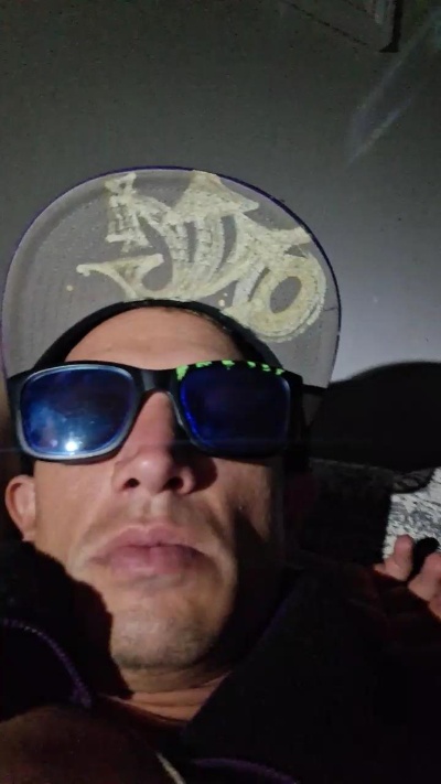 iamdragon live from United States