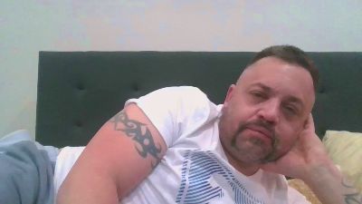 ilovesexylegs25 live from Australia