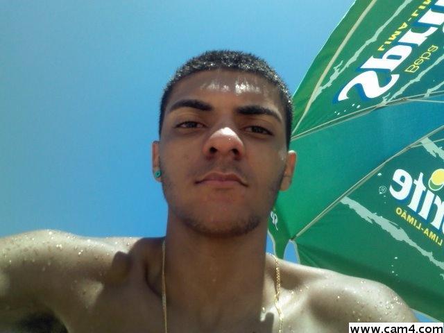 juniorjr98 live from Brazil