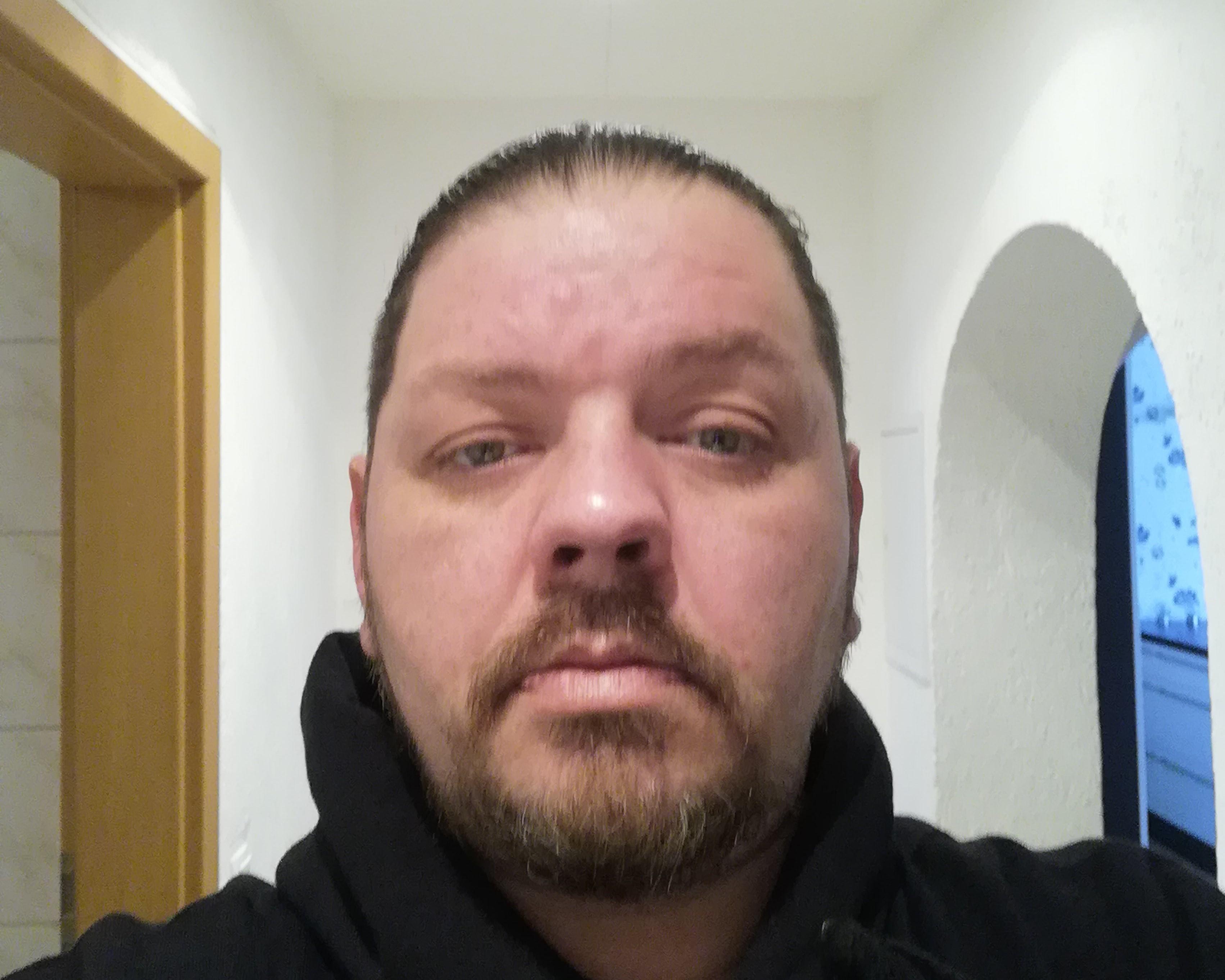 karllohot_sexy live from Germany