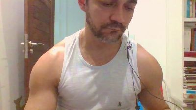 kdutelles007 live from Brazil