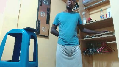 kurtbigcock69 live from Colombia