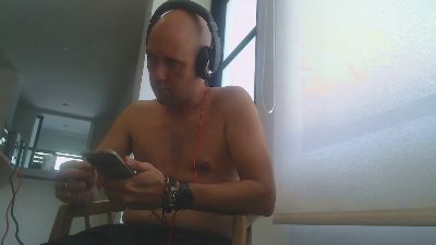 latinguy1982xxx live from Colombia