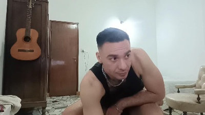 leohomb26 live from Argentina