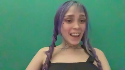 loleta_petite live from Argentina