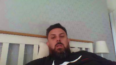 longdickwaitin3 live from United Kingdom