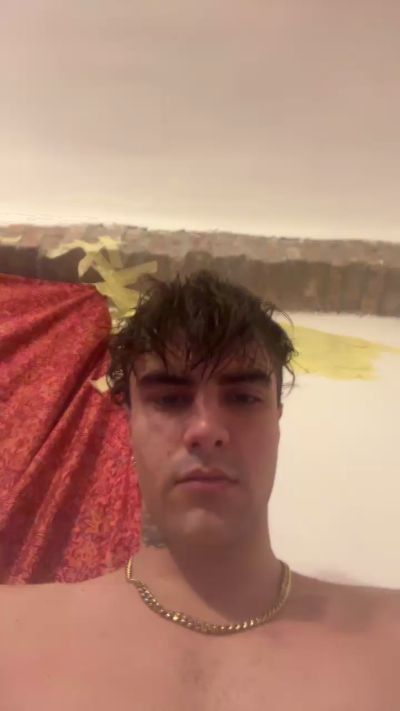 luchino220 live from Italy