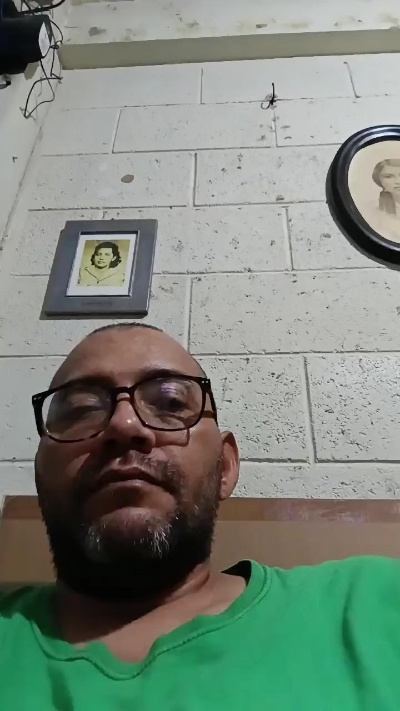 luiguistar live from El Salvador