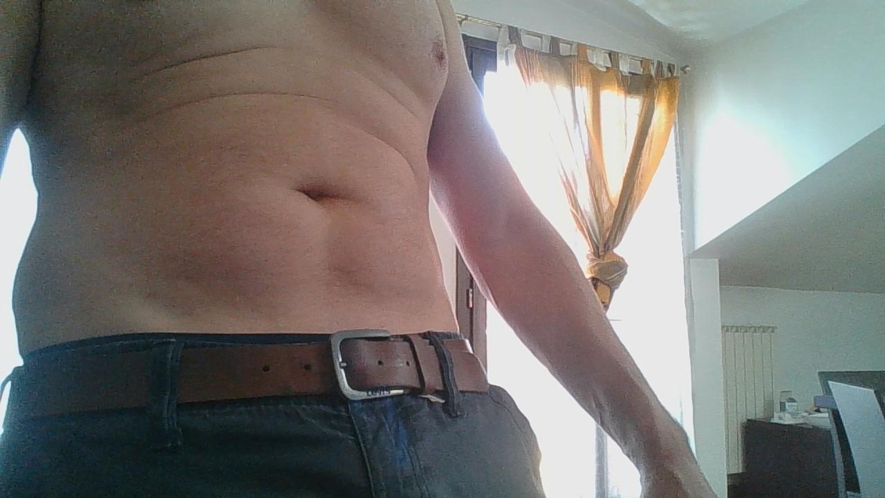 lukepsyco834 live from Italy
