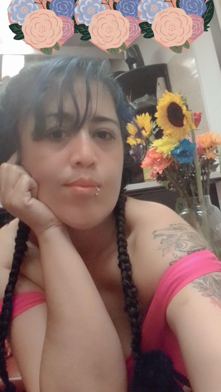 lunitabella25 live from Colombia