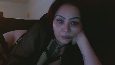 lyza19 live from Netherlands