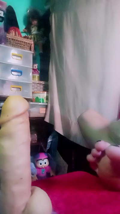 mel235 live from Brazil