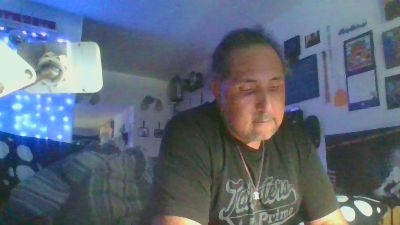 milkncookie1 live from United States