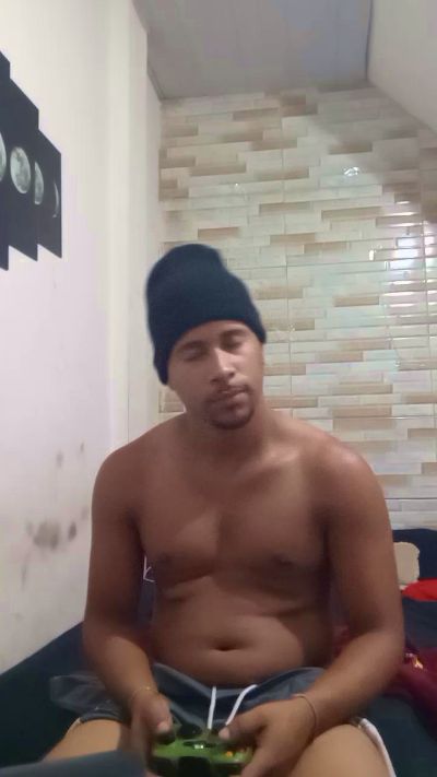 morenohangelic2 live from Brazil