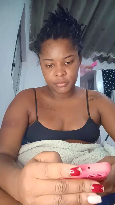 nanynegraa live from Brazil