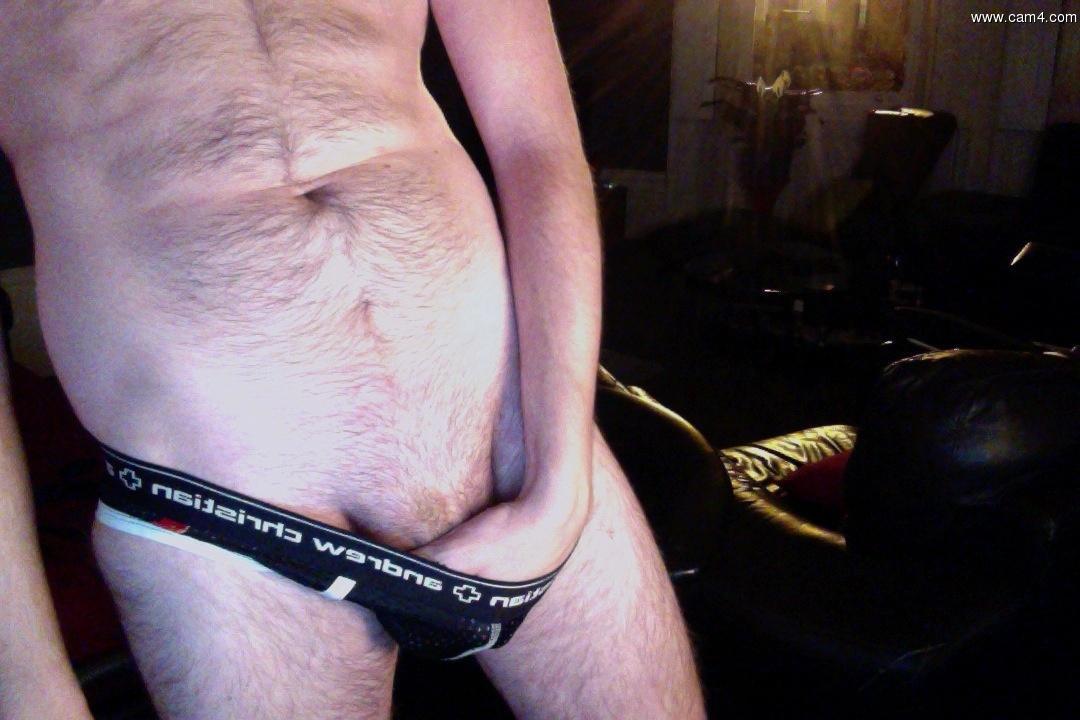 naughtychip live from United Kingdom