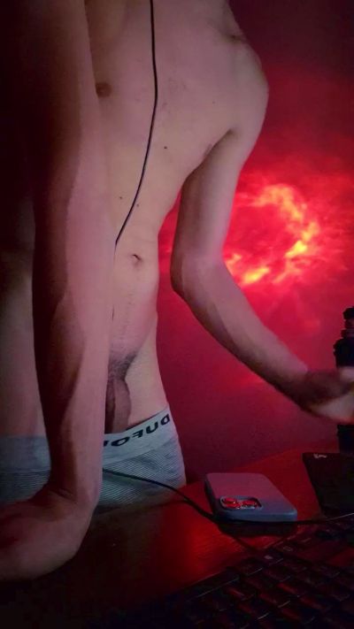 nico3184 live from Argentina