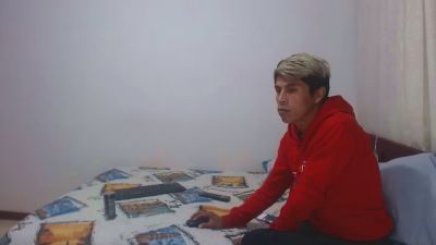 pablitoyarley35 live from Colombia