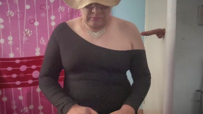 pamelatv_ live from Mexico