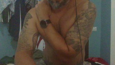 pbass51 live from Spain