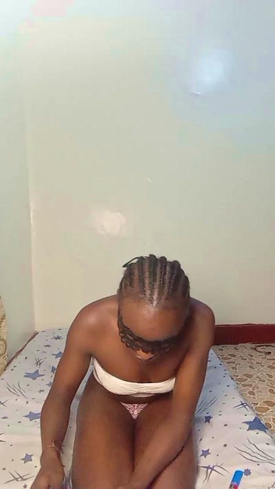 peachie_ebony live from Kenya