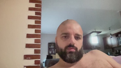 pigiamino1977 live from Italy