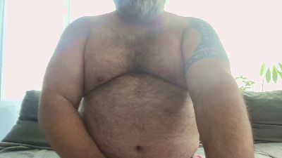 pissbear_sexy live from France