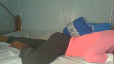 pretty_jewel live from Kenya