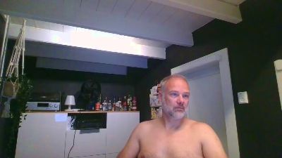 rene4ufun live from Netherlands