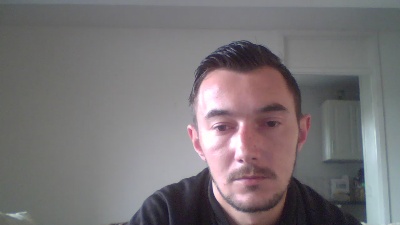 robert9995 live from United Kingdom