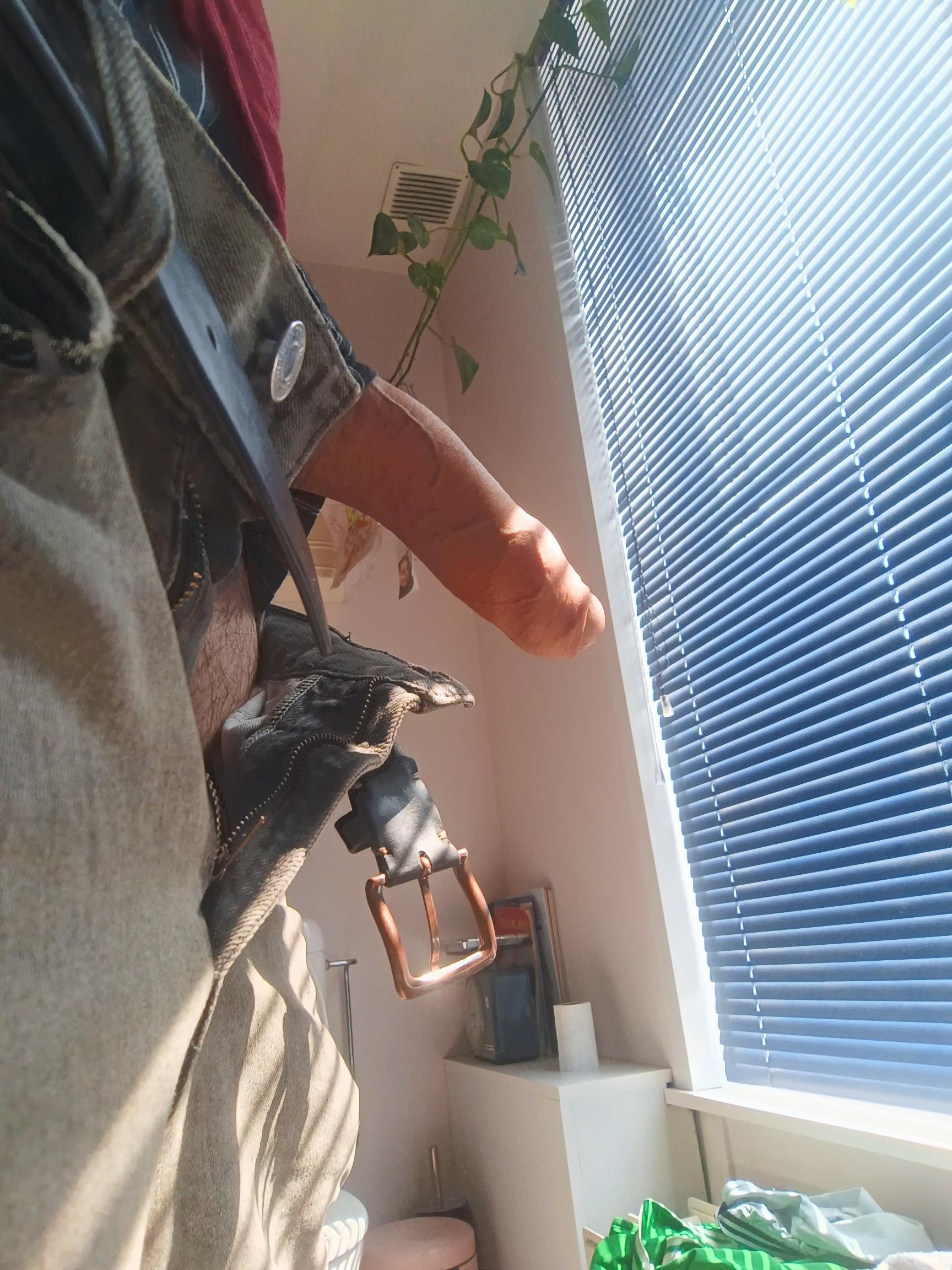 robinv live from Belgium