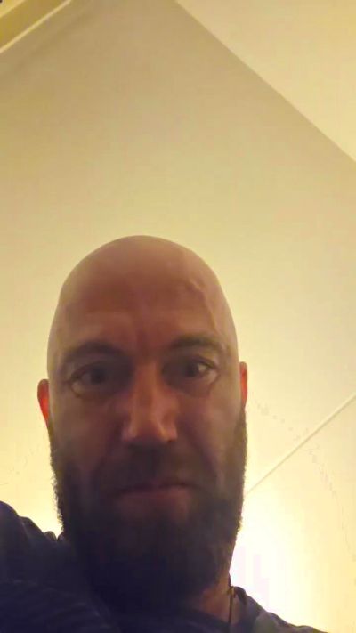 rockofunhot live from Netherlands