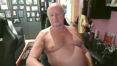 romwien live from Austria