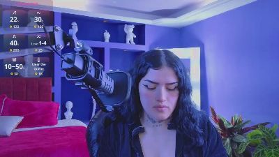 sari_belle live from Colombia