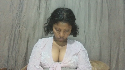 sayah6 live from Madagascar