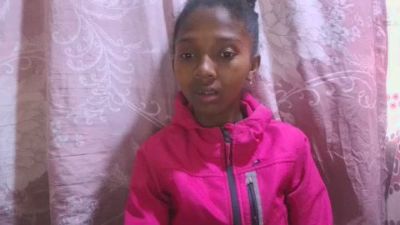 selena072 live from Madagascar
