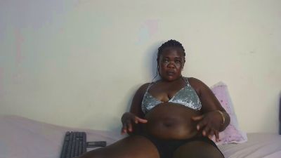 sexy_apple7 live from Kenya
