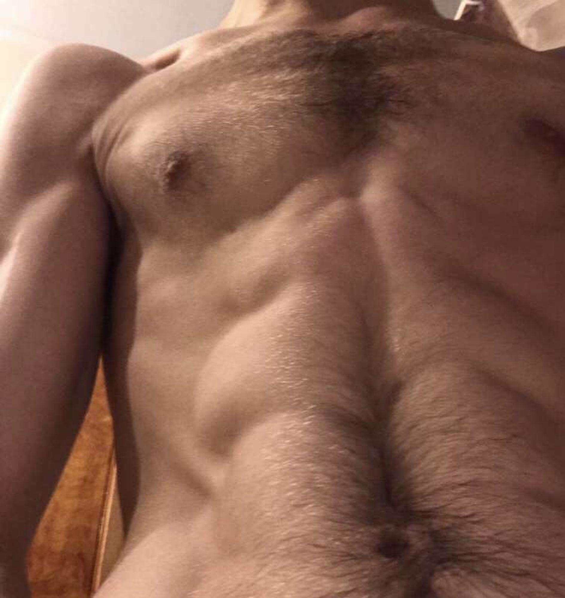 sexyassboner live from Canada