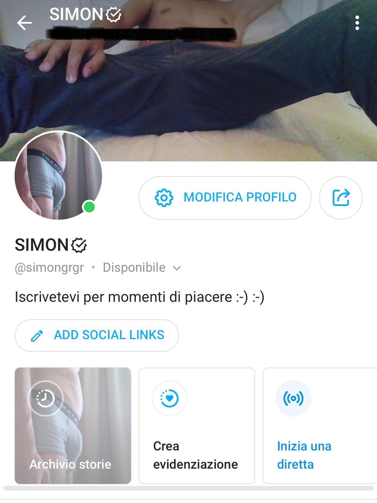 simongrgr live from Italy