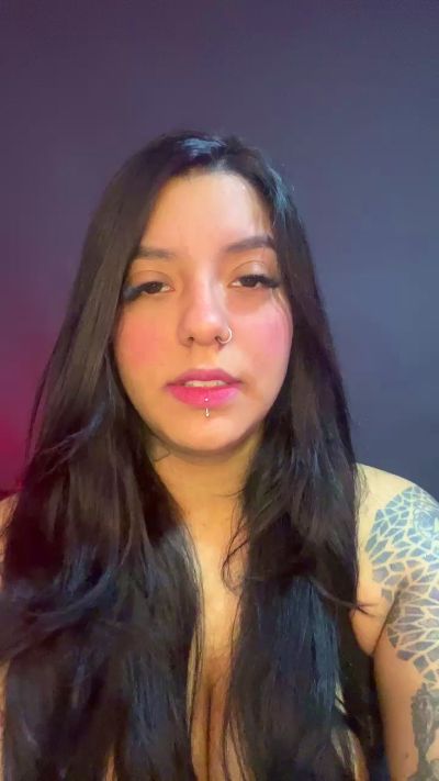 technob1tch live from Chile