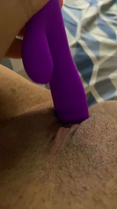thaysx live from Brazil