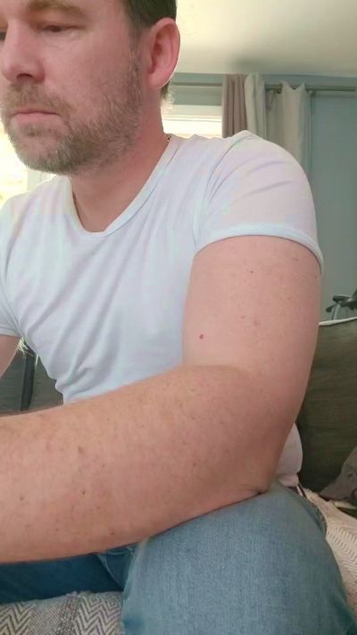 tomsauwer live from France