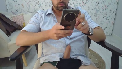 ulises_22 live from Spain