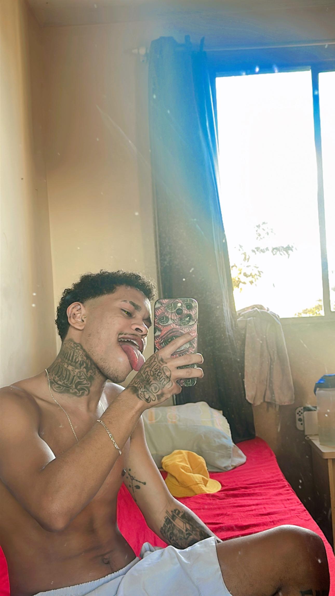 vgabrielsw live from Brazil