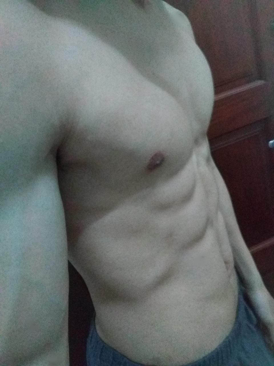 zachary82820 live from Taiwan