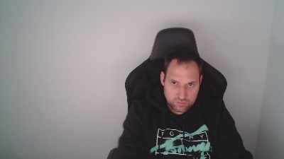 zeronx87 live from Germany